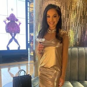 Meet your Posher, Nancy